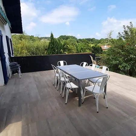 House Swimming Pool 10 Km From Biarritz * Mouguerre
