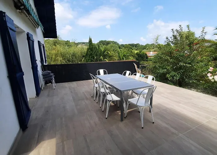 House Swimming Pool 10 Km From Biarritz * Mouguerre